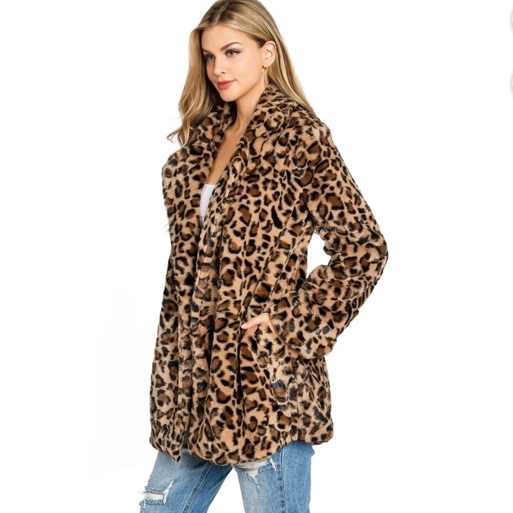 New Love Tree Ss Sm Women's Faux Fur Leopard Coat